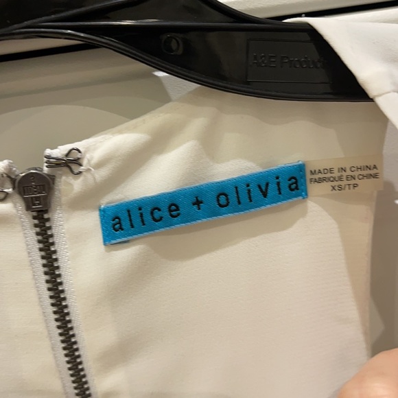 Alice + Olivia Colorblock Tank Top Black White - Picture 3 of 6